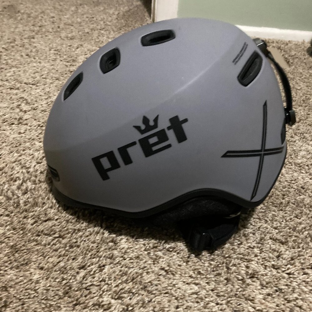 PRET Men's Snowsports helmet